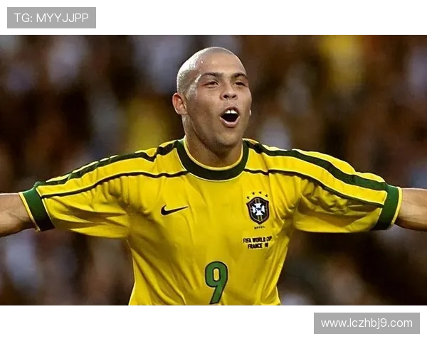 国外足球明星代言广告的魅力与影响力分析 国外足球明星代言广告的魅力与影响力分析